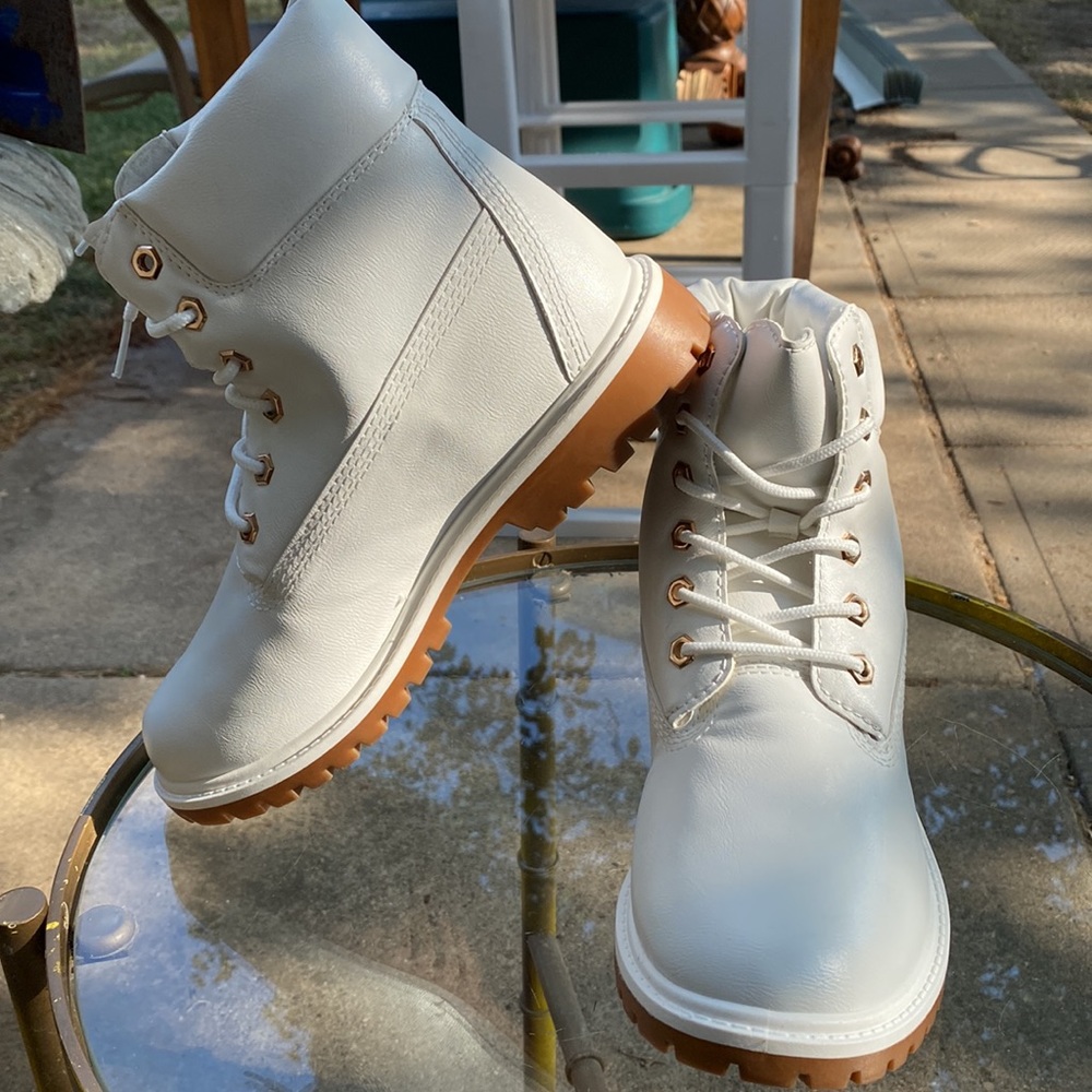 White Combat Boots Size 8 Bamboo